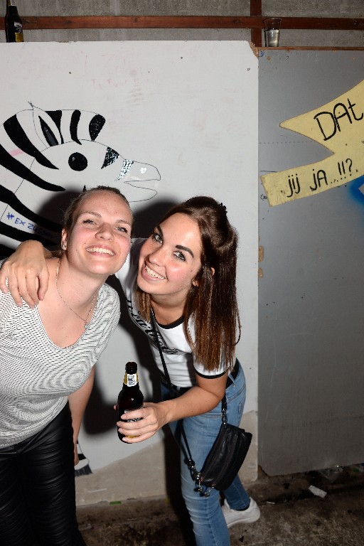 ../Images/Feest zonder naam 2019 235.jpg